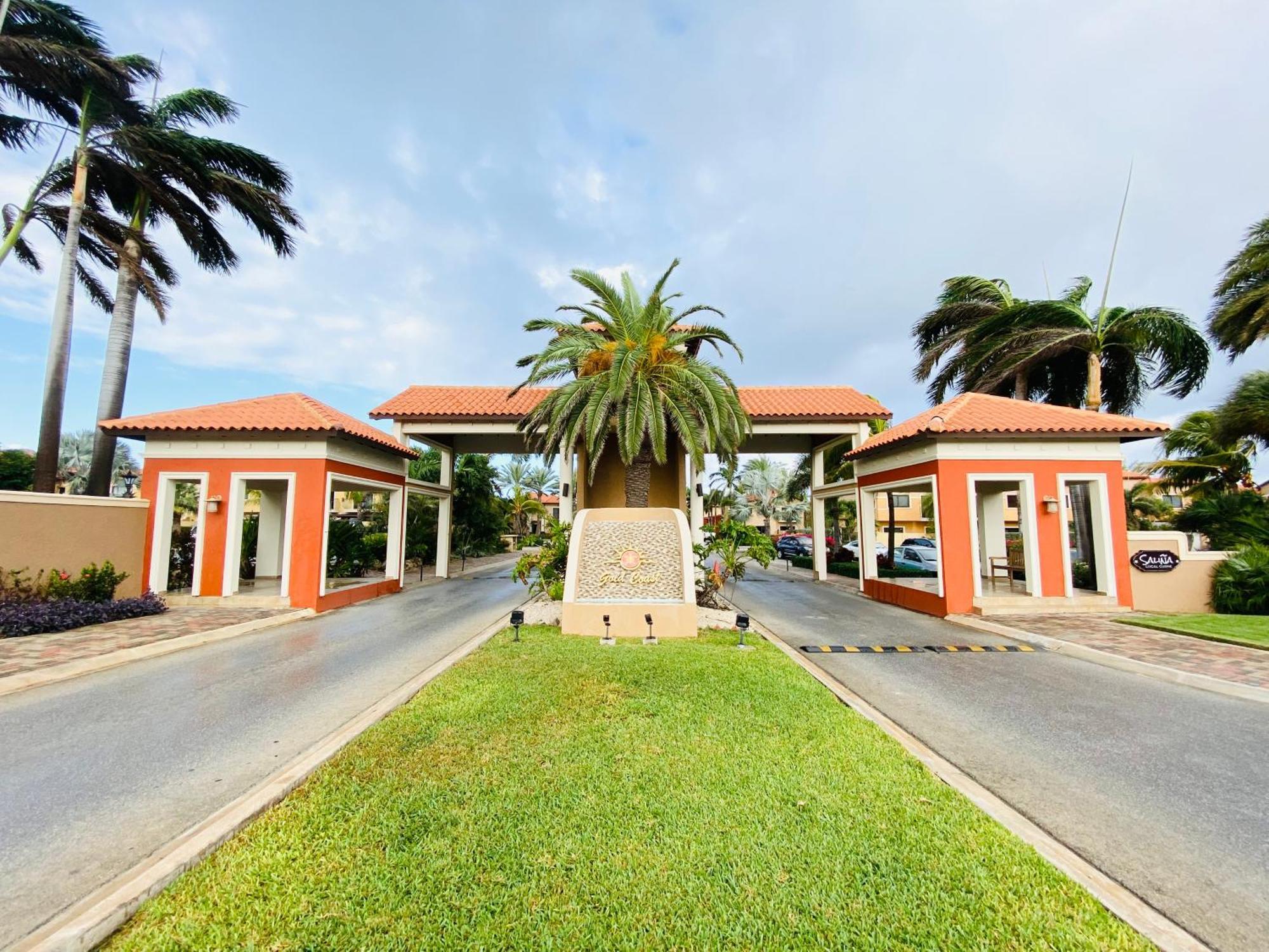 Casa Azure Aruba Villa Palm Beach Bagian luar foto